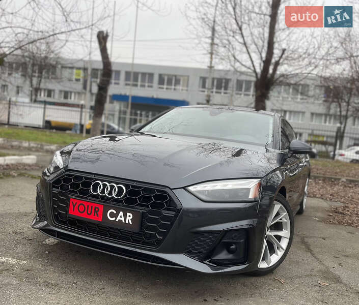 2021 Audi A5 Sportback, VIN WAUCBCF57NA009059:plate — фото 1 (autoria)