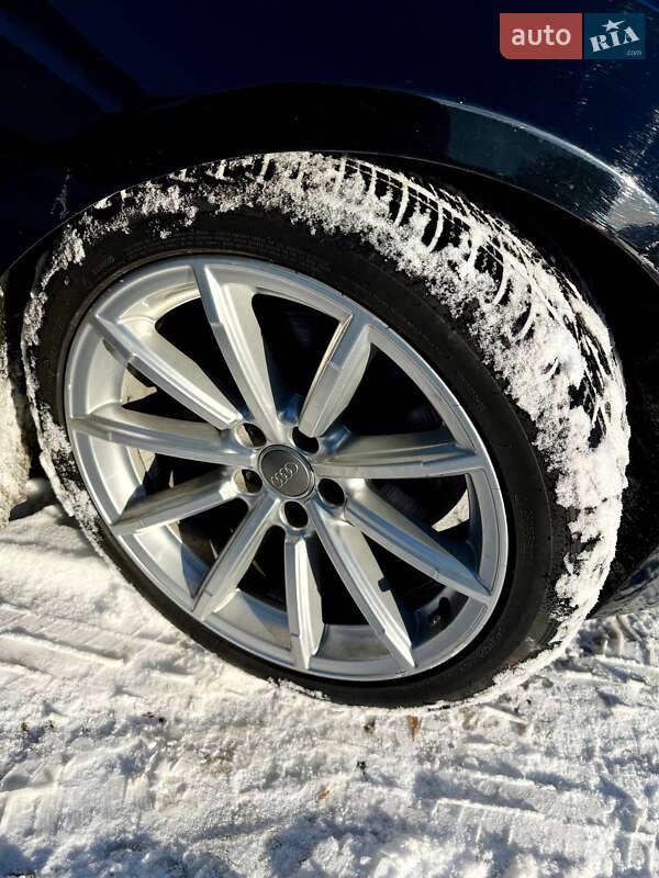 Купе Audi A5 2014 в Киеве