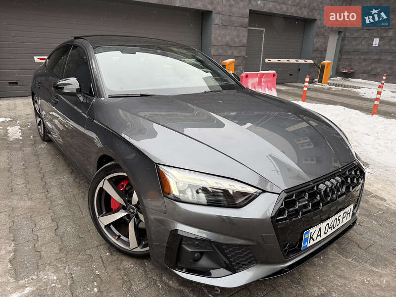 Лифтбек Audi A5 2023 в Киеве