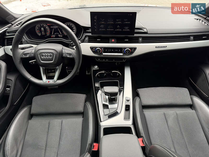 Лифтбек Audi A5 2023 в Киеве