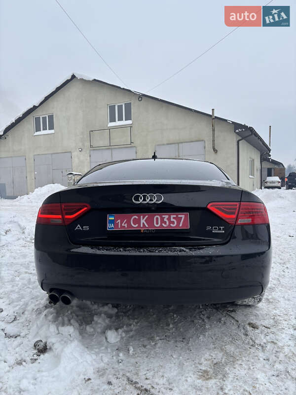 Купе Audi A5 2012 в Ивано-Франковске