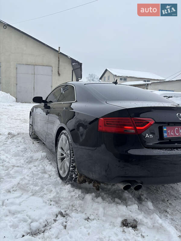 Купе Audi A5 2012 в Ивано-Франковске