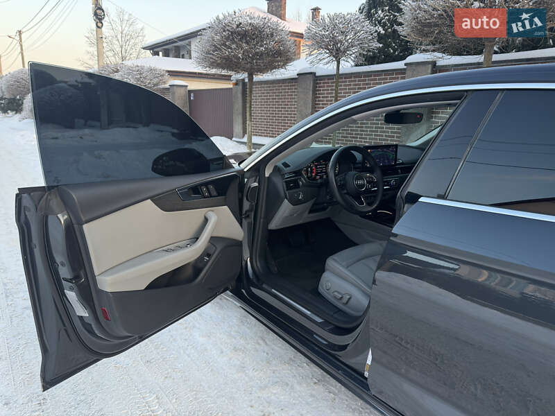 Лифтбек Audi A5 2020 в Киеве