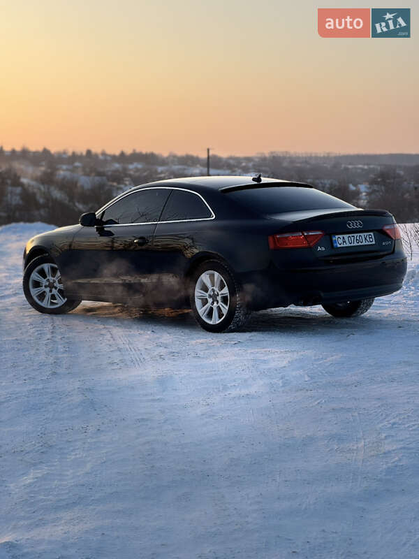 Купе Audi A5 2011 в Умані