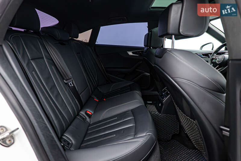 Лифтбек Audi A5 2020 в Киеве фото 21 Лифтбек Audi A5 2020 в Киеве