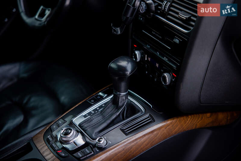 Купе Audi A5 2011 в Береговому