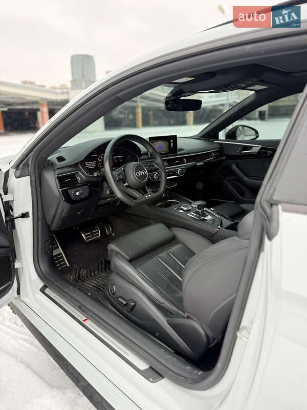 Купе Audi A5 2019 в Киеве