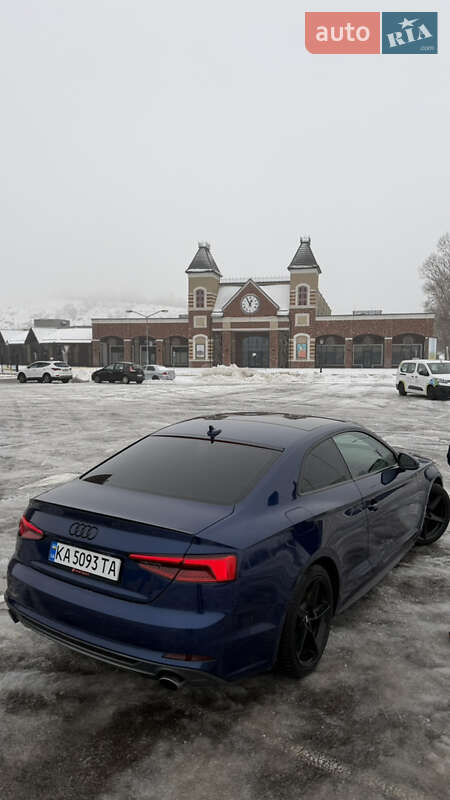 Купе Audi A5 2018 в Киеве