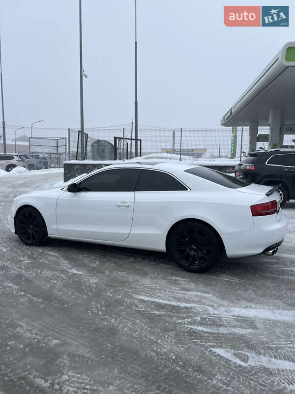 Купе Audi A5 2011 в Белой Церкви