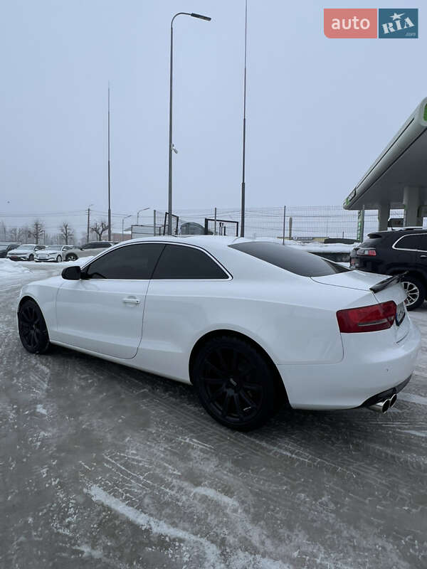 Купе Audi A5 2011 в Белой Церкви