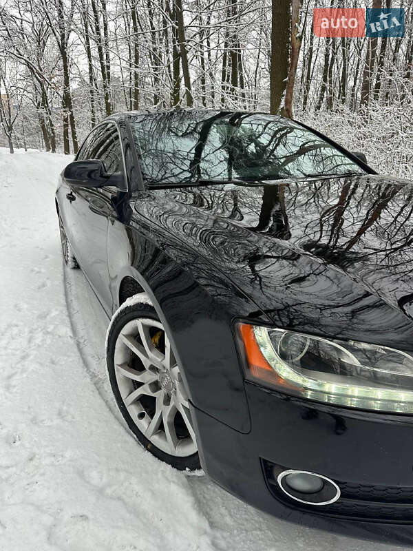 Купе Audi A5 2011 в Хмельнике