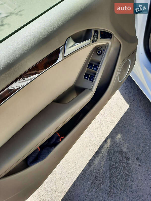 Кабриолет Audi A5 2011 в Теребовле