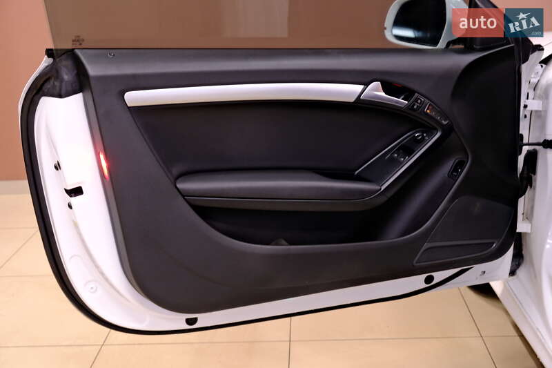 Купе Audi A5 2011 в Одессе