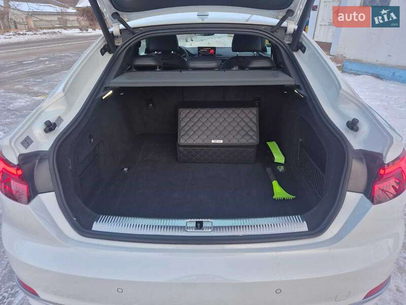 Купе Audi A5 2018 в Києві