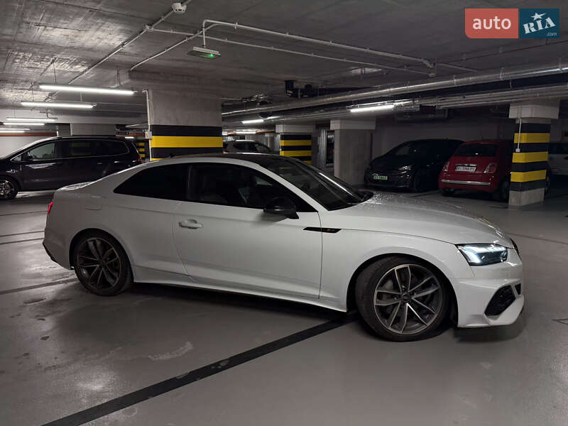Купе Audi A5 2022 в Вінниці