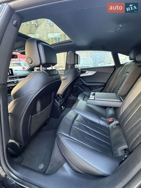 Купе Audi A5 2018 в Киеве