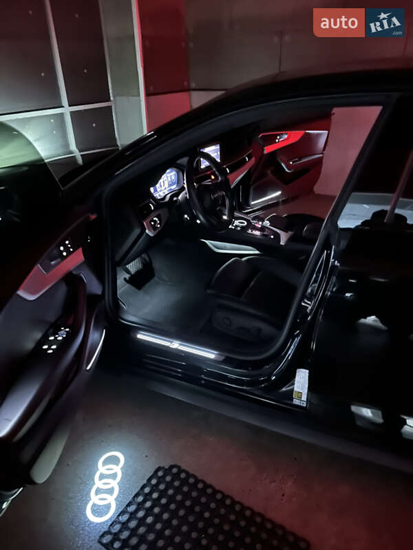 Купе Audi A5 2018 в Киеве