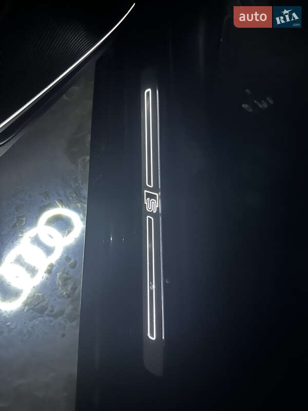 Купе Audi A5 2018 в Киеве