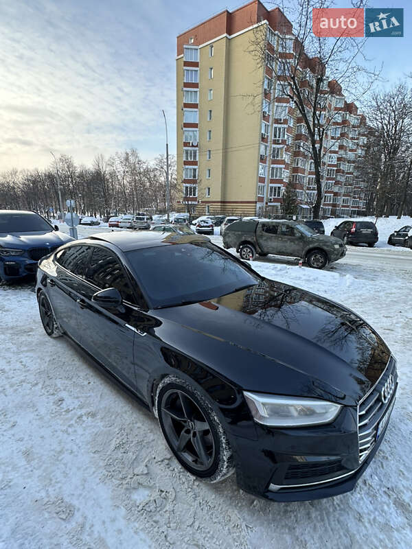 Купе Audi A5 2018 в Киеве