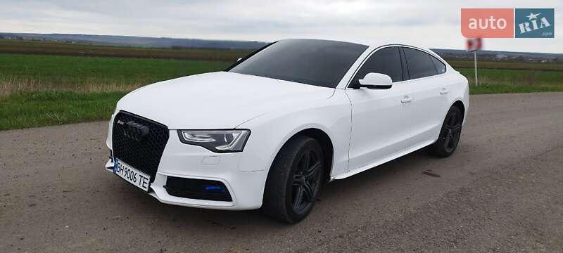 Купе Audi A5 2012 в Раздельной