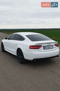 Купе Audi A5 2012 в Раздельной
