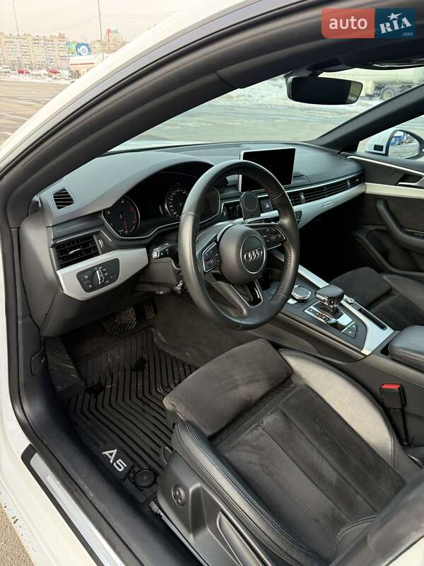 Купе Audi A5 2019 в Киеве