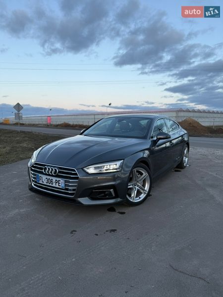 Купе Audi A5 2018 в Киеве