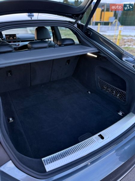 Купе Audi A5 2018 в Киеве