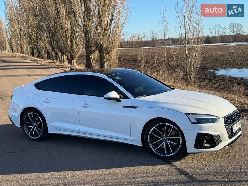 Лифтбек Audi A5 2022 в Киеве