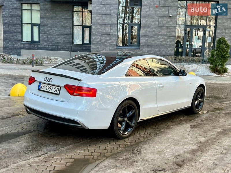 Купе Audi A5 2013 в Киеве