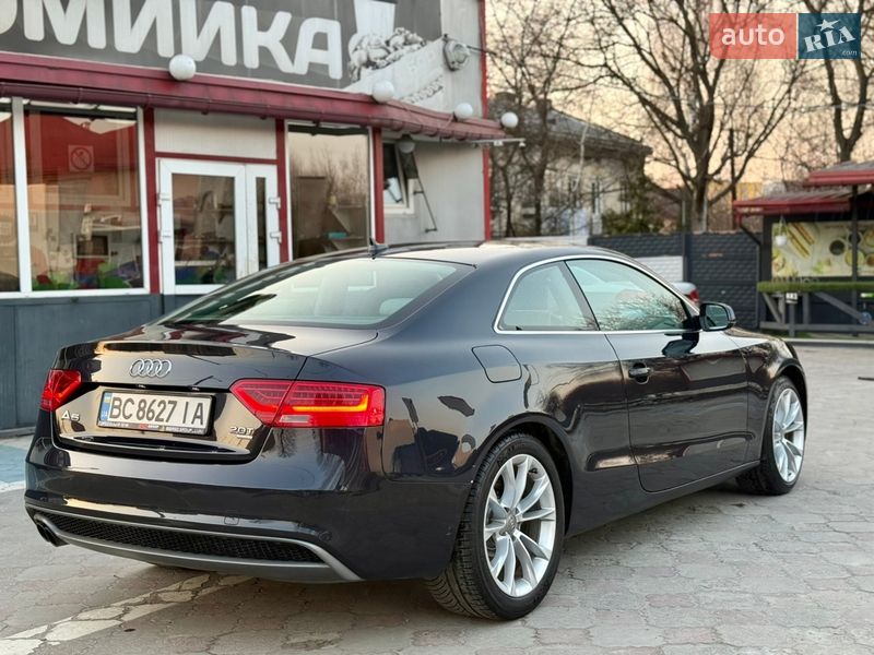 Купе Audi A5 2012 в Львові