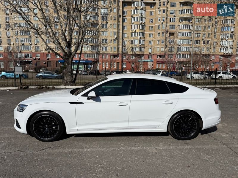 Купе Audi A5 2019 в Киеве