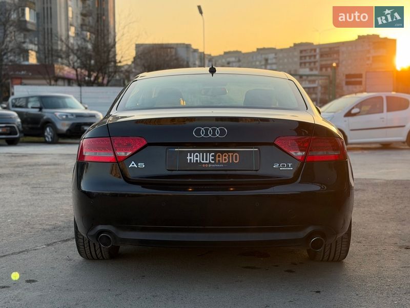 Купе Audi A5 2011 в Шептицькому
