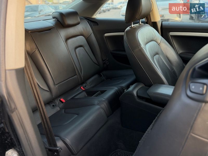 Купе Audi A5 2011 в Шептицькому