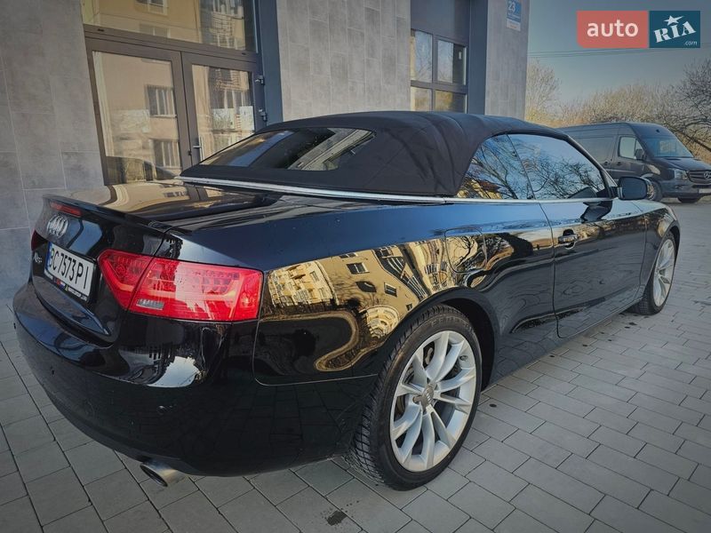 Кабриолет Audi A5 2013 в Львове