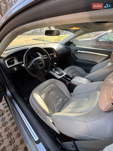 Купе Audi A5 2010 в Киеве