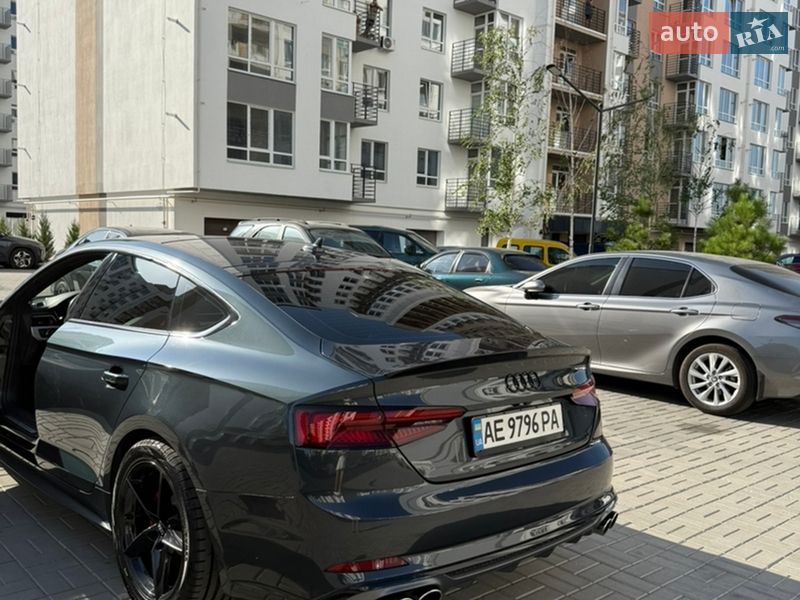 Купе Audi A5 2018 в Днепре