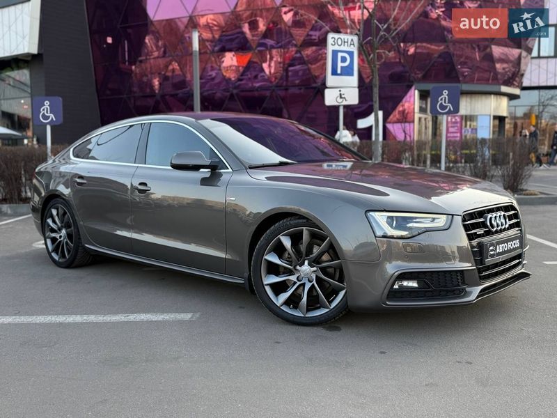 Купе Audi A5 2015 в Киеве фото Купе Audi A5 2015 в Киеве