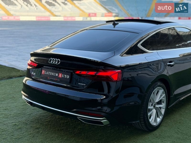 Лифтбек Audi A5 2022 в Одессе