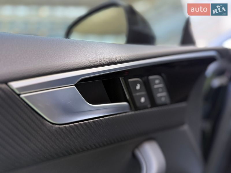 Лифтбек Audi A5 2022 в Одессе