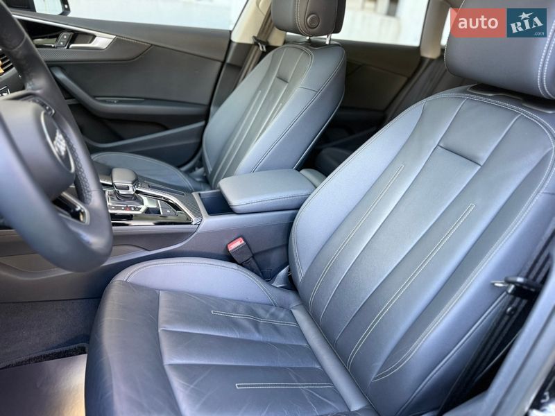 Лифтбек Audi A5 2022 в Одессе