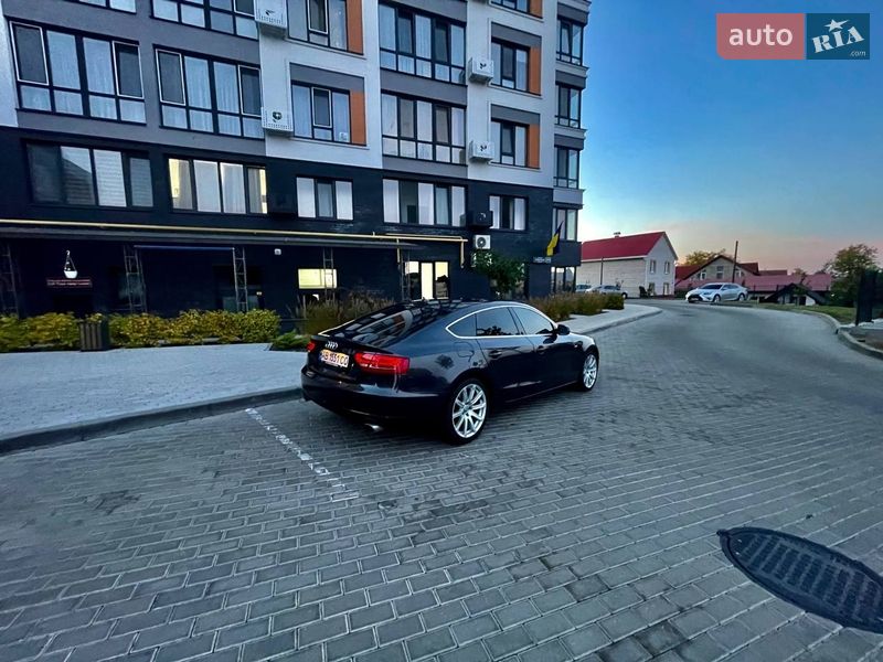Купе Audi A5 2011 в Києві фото 22 Купе Audi A5 2011 в Києві