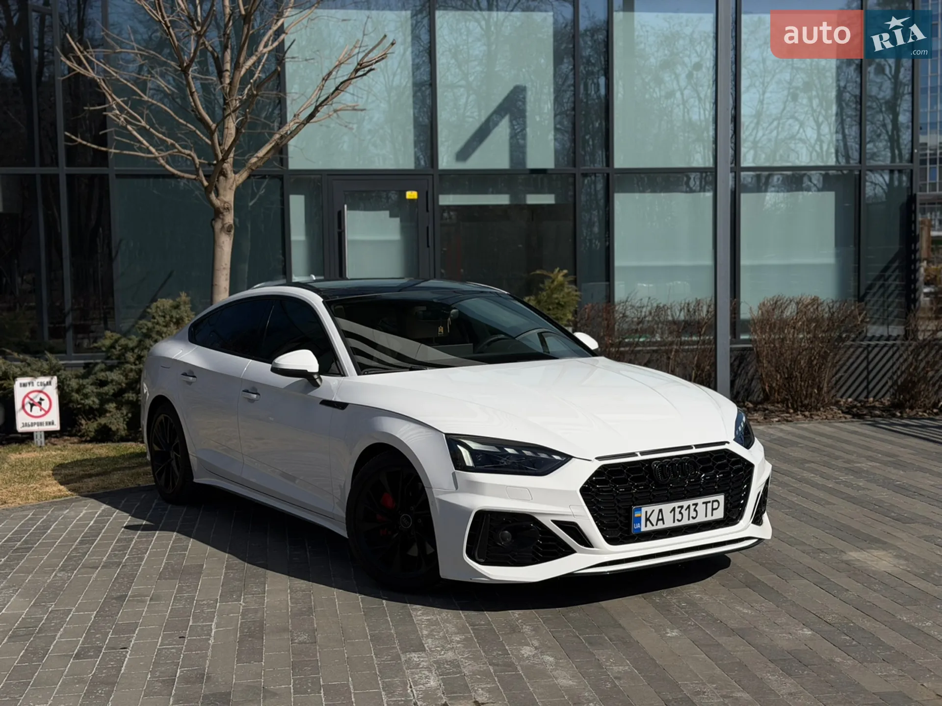 Audi A5 2020 VIN WAUANCF55LA008570 фото оголошення 2 з 22