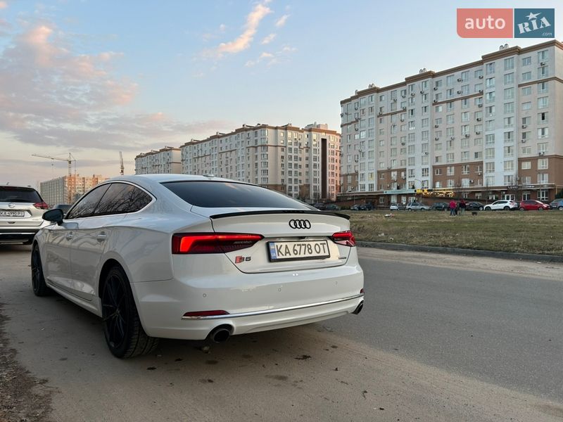 Купе Audi A5 2017 в Киеве