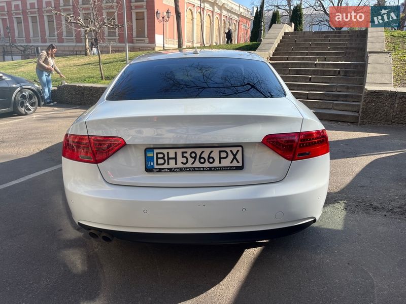 Купе Audi A5 2012 в Одесі