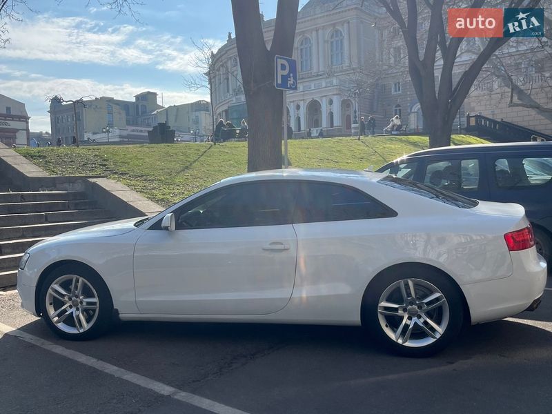 Купе Audi A5 2012 в Одесі