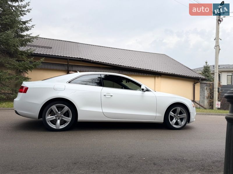 Купе Audi A5 2012 в Киеве