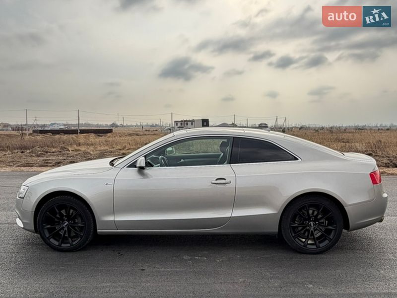 Купе Audi A5 2013 в Киеве