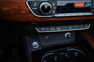 Кабріолет Audi A5 2022 в Дніпрі