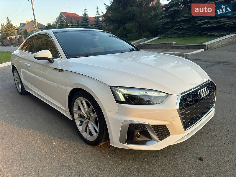 Купе Audi A5 2023 в Киеве